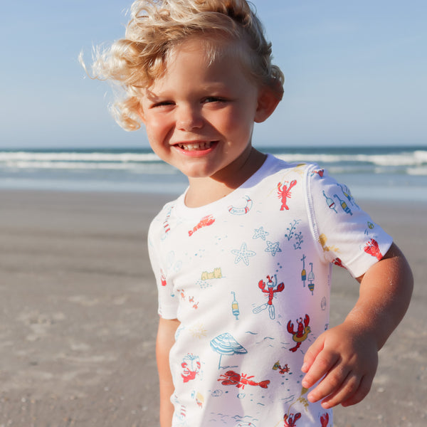 Lobsters beach vacation relaxing starfish Maine soft US states sun sunny favorite best gift short sleeves boys girls Petidoux Nantucket boy happy 