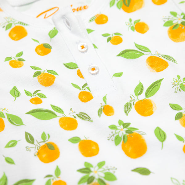 Orange blossoms onesie and hat cute baby gift present newborn italy Sicily long sleeves soft no-chemical favorite cute cutest best close-up details Petidoux