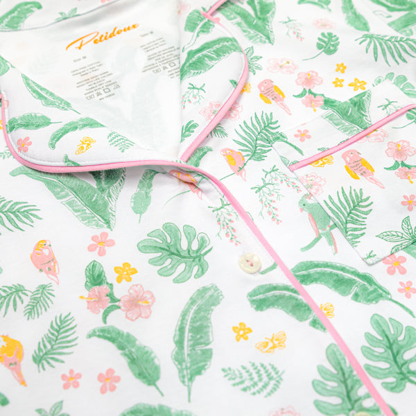 Hawaii girls Pajamas  Parrots and Hawaiian leaves flowers women short sleeves soft cute travel details close-up Petidoux