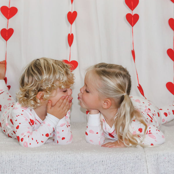 Valentine day girl love hearts jammies pjs pajamas long sleeve valentine Petidoux gift present happy best quality cotton cute lovely favorite brother and sister