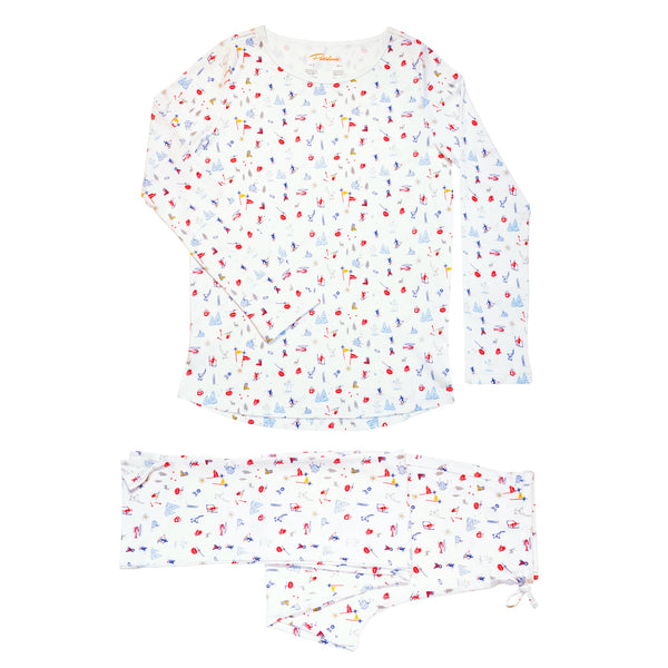 Softest pajamas ski resort print for the whole family. Matching Christmas pajamas pjs vacation skiing snow boots woman long sleeves Petidoux